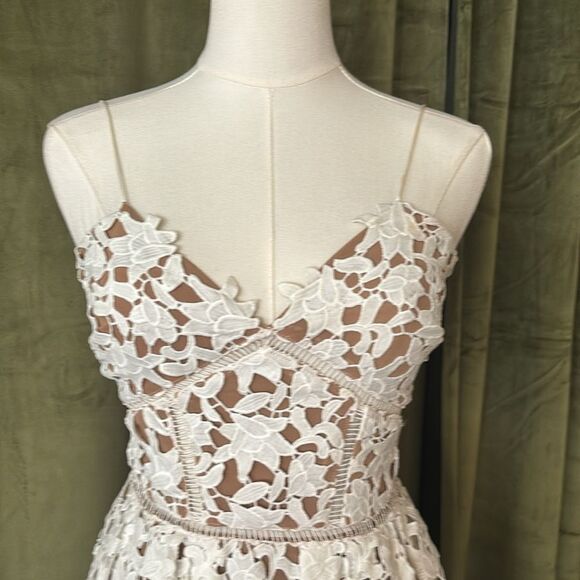 Self-Portrait Elegant White Lace Midi Dress, US2 - Picture 6 of 16